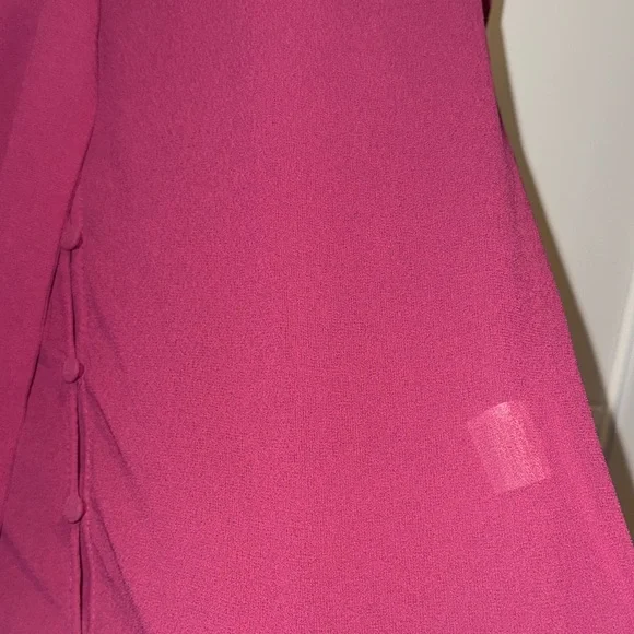 Suzy Shier - Women's Elegant dark fuscia Blouse - US M - Picture 9 of 9